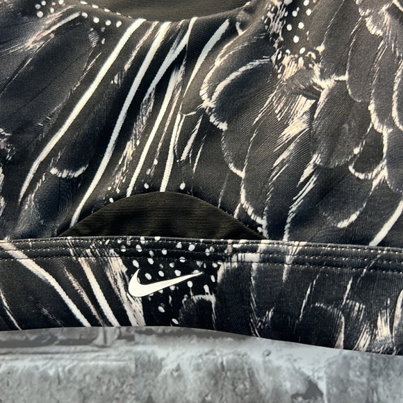 Nike Sports bra‎ - Picture 2 of 9